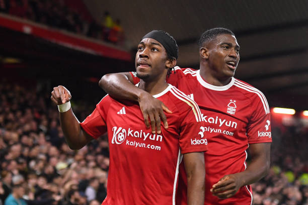 不仅是阿贾 不仅是阿贾